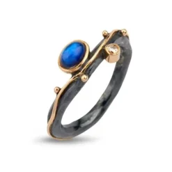 By Birdie Louise Sterling Sølv Ring med Månesten Og 14 Karat Guld og Diamant 0,05 Carat