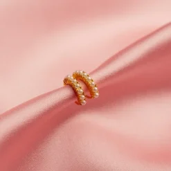 Smykkekæden Isabell Creol Ørestikker i Forgyldt Sølv med Perler